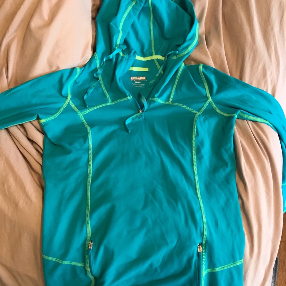 Kirkland Teal Running Longsleeve